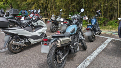 アリランラーメン八平に来たバイク乗りたち(おやじのバイクツーリング)