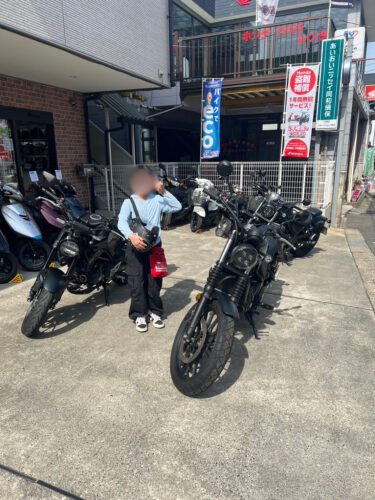 成田市スポーツショップ栄光にて